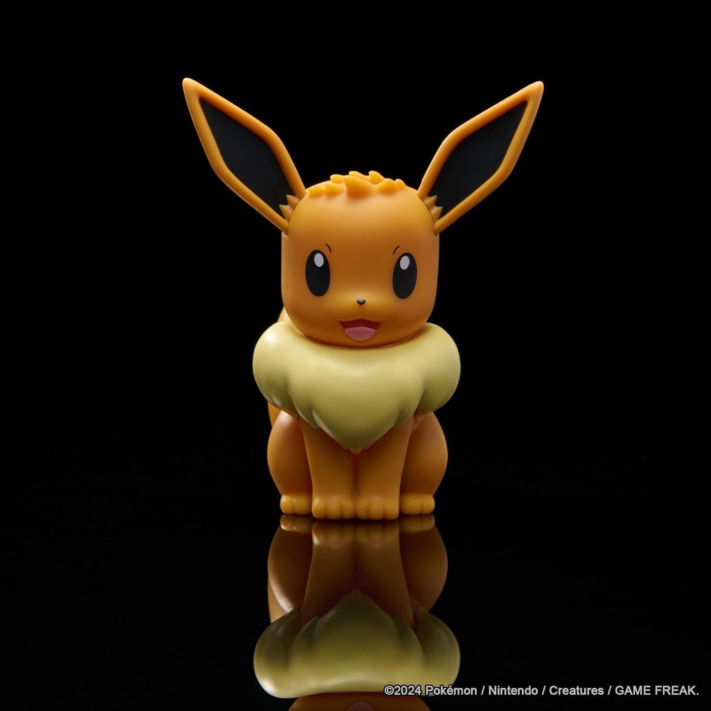 Pokemon Eevee Select Vinyl Figure - 4-Inch Figure Made from Vinyl