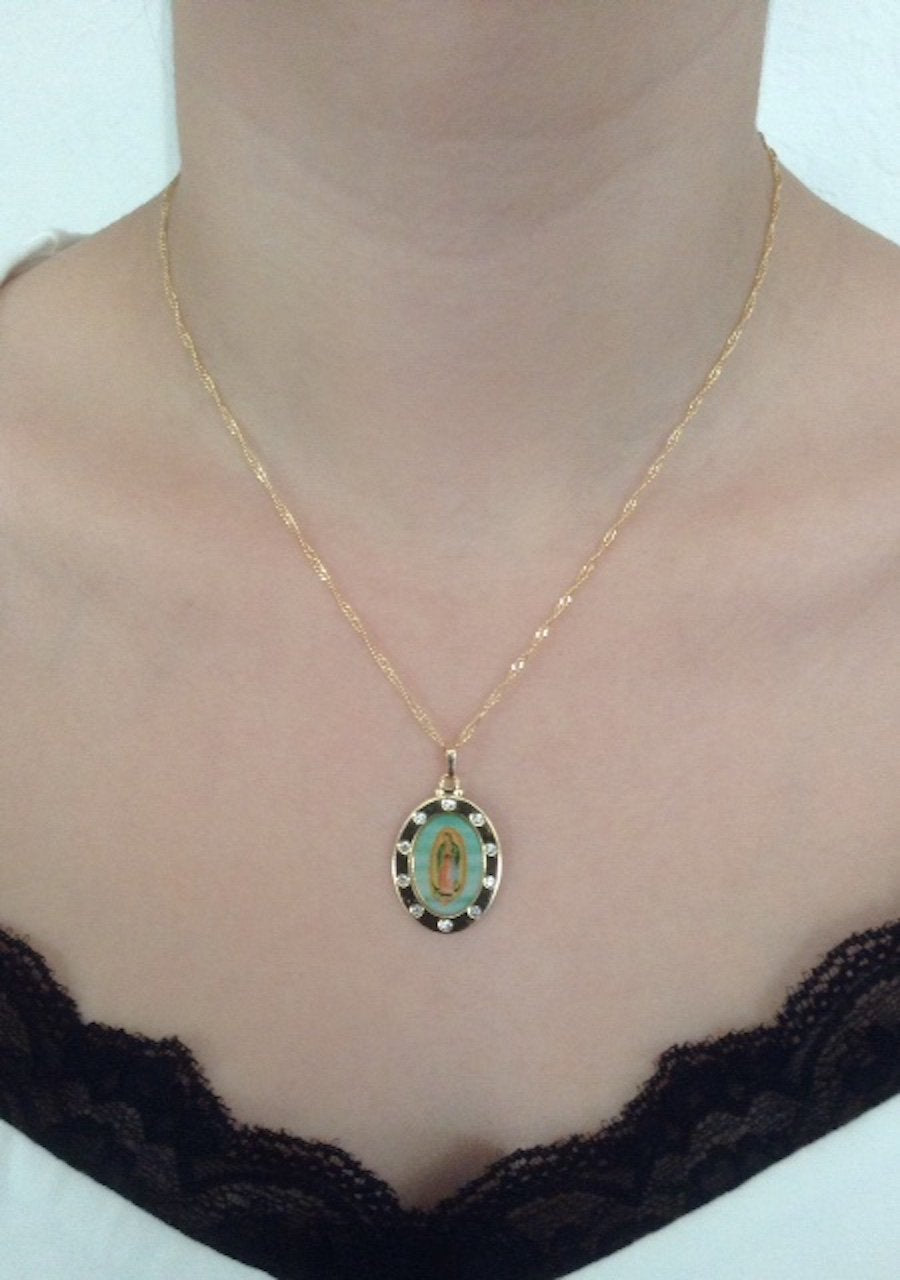 La Virgen de Guadalupe Medal Necklace 17.2 Inches Spiral Chain - BigGreenBear.com jewelry 39.89 USD Big Green Bear
