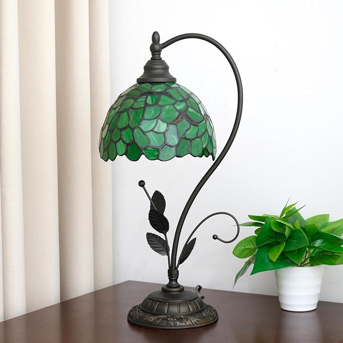 Green Leaf Table Lamp Tiffany Lamp Handcrafted Stained Glass lamp