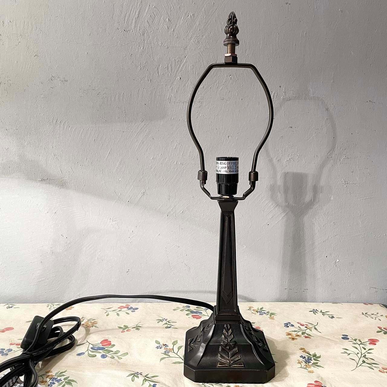 Vintage Handmade Stained Glass Tiffany Table Lamp 16" High - BigGreenBear.com Lighting 149.99 USD Big Green Bear