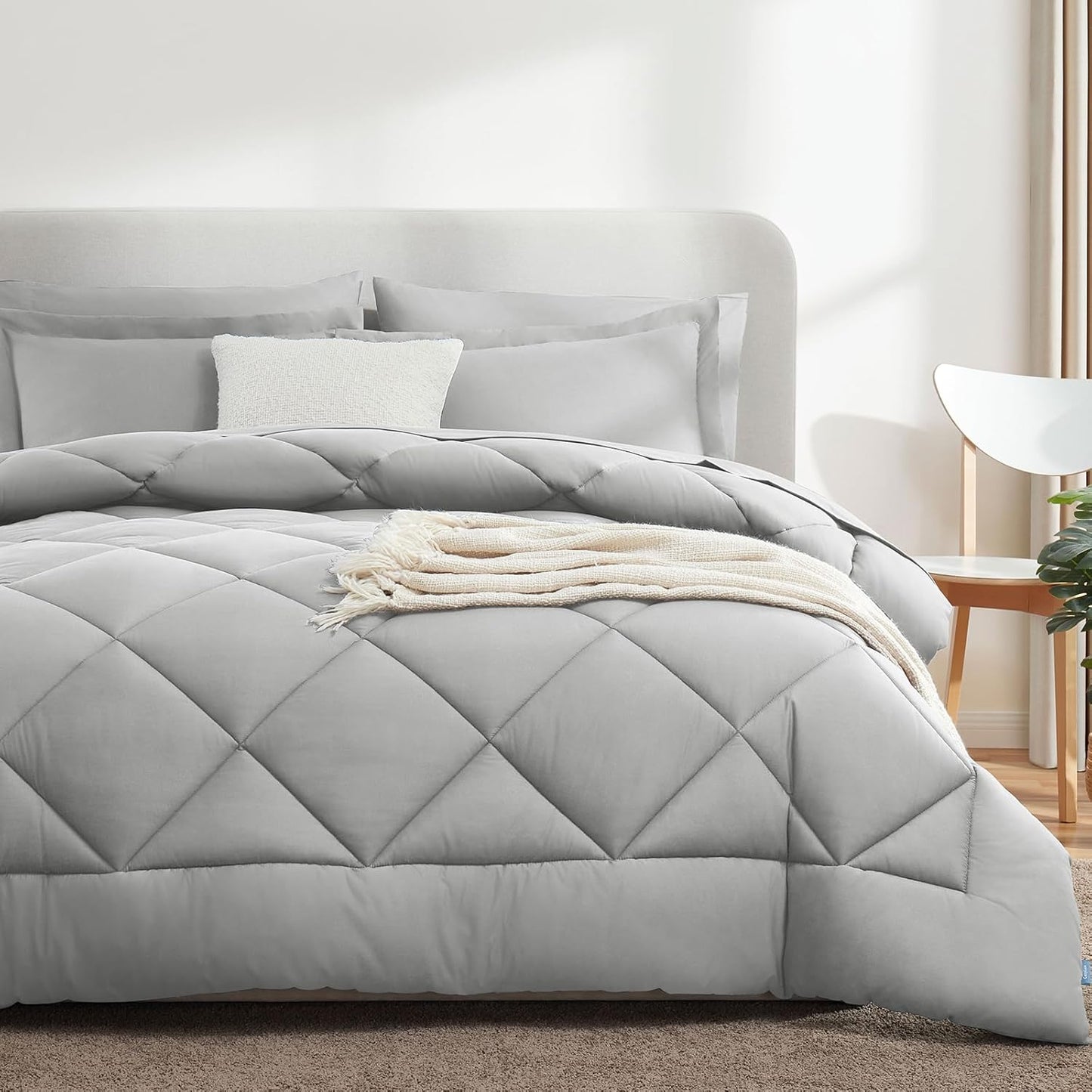 7 Pieces, Queen Luxury Soft Bed Set for All Seasons, Bedding Set-Light Grey - BigGreenBear.com bedding 69.00 USD Big Green Bear
