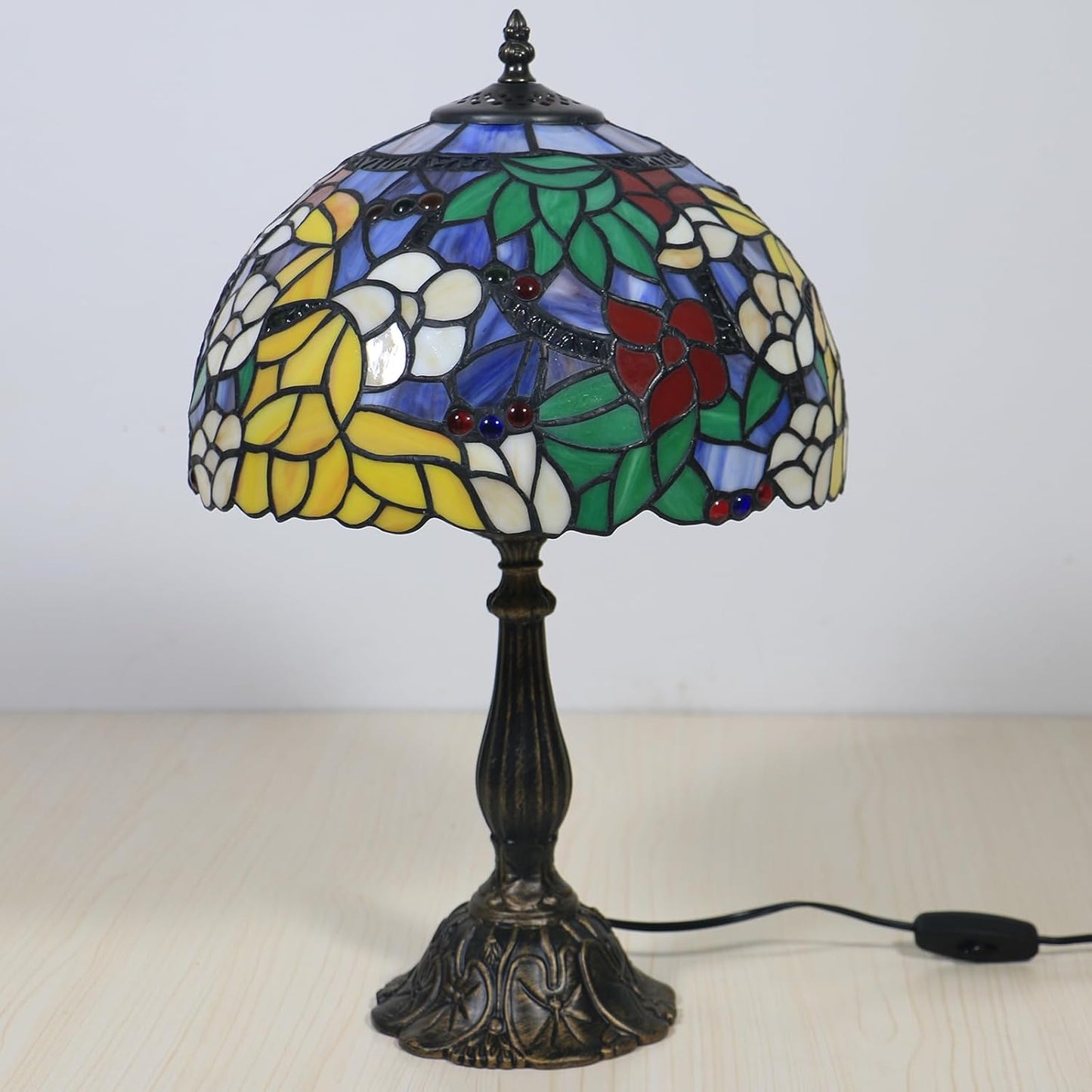 Tiffany Style Table Lamp Camellia Flower Handcrafted Stained Glass Lamp