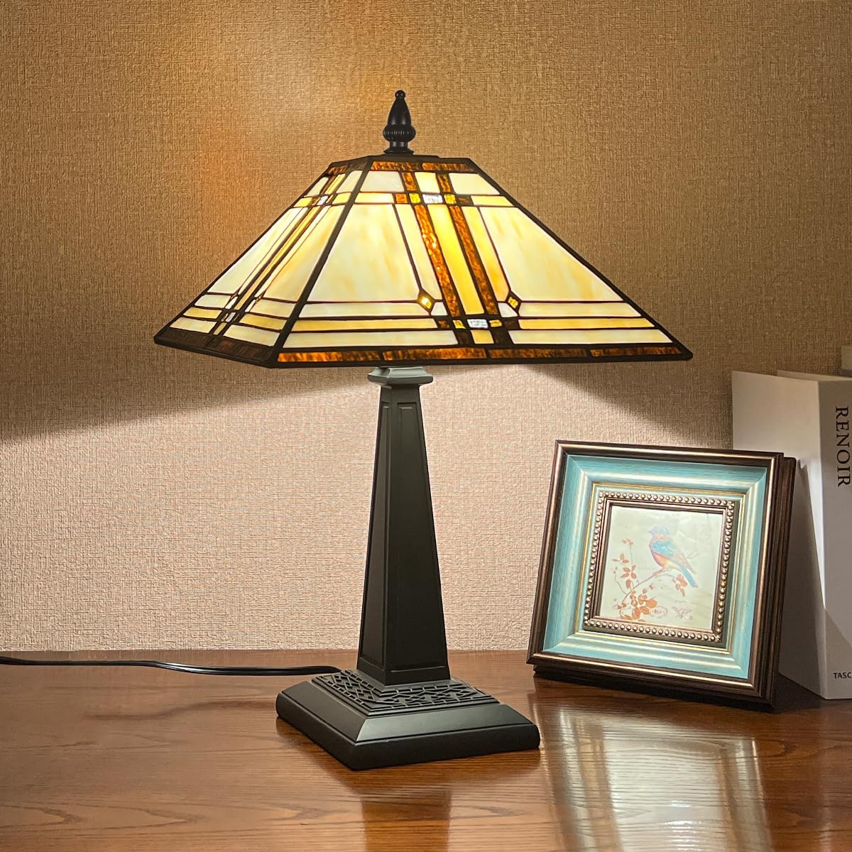 Tiffany Lamp Handcrafted Stained Glass Table Lamp 19" High Cream Color - BigGreenBear.com table lamp 149.89 USD Big Green Bear