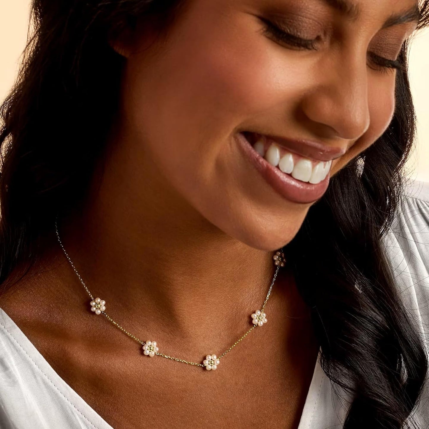 Daisy Pearl Necklace, Dainty Pearl Choker Necklace for Women - BigGreenBear.com jewelry 14.32