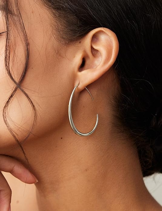2Pairs Lightweight Teardrop Hoop Earrings for Women