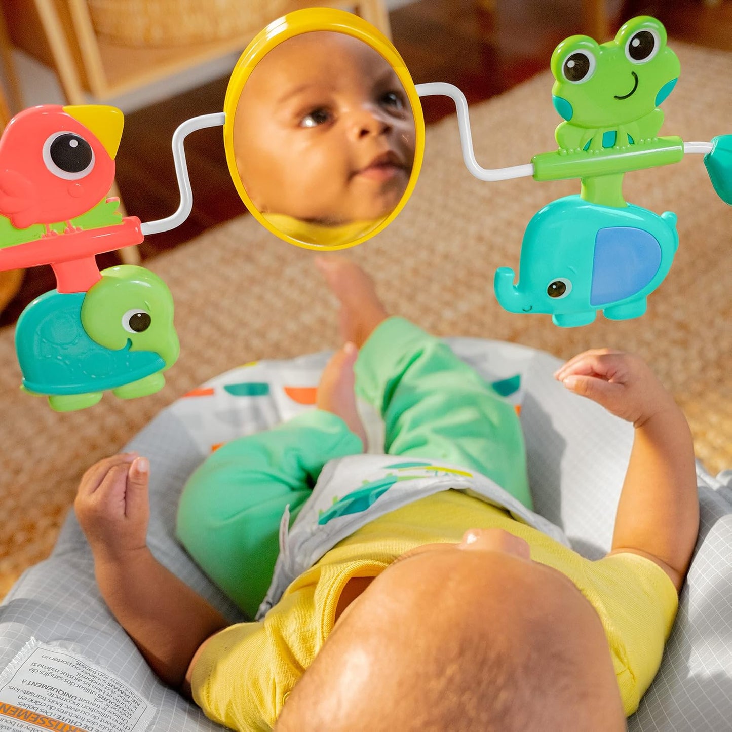 Cute Playful Paradise Comfy Baby Bouncer Seat with Soothing Vibration and Toys