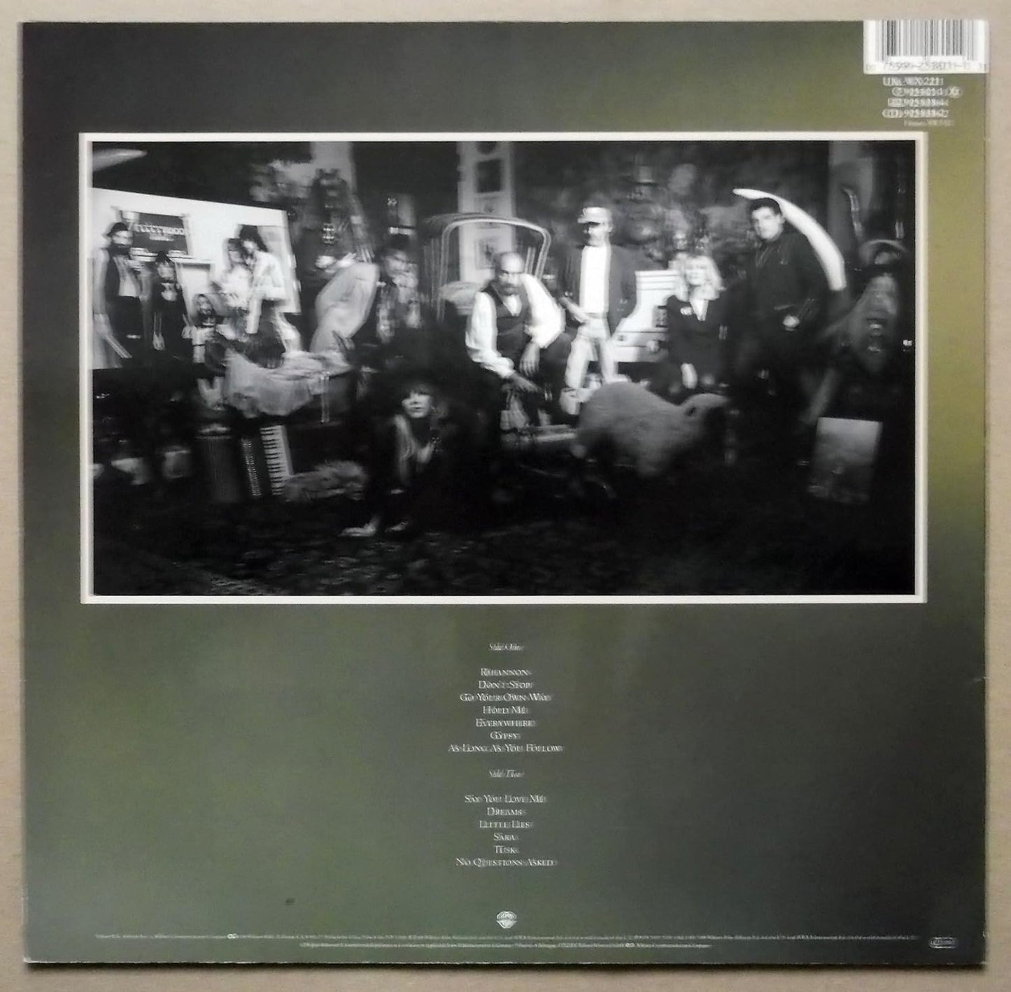 WEA Fleetwood Mac - Greatest Hits (Vinyl) - BigGreenBear.com Record 34.00 USD Big Green Bear