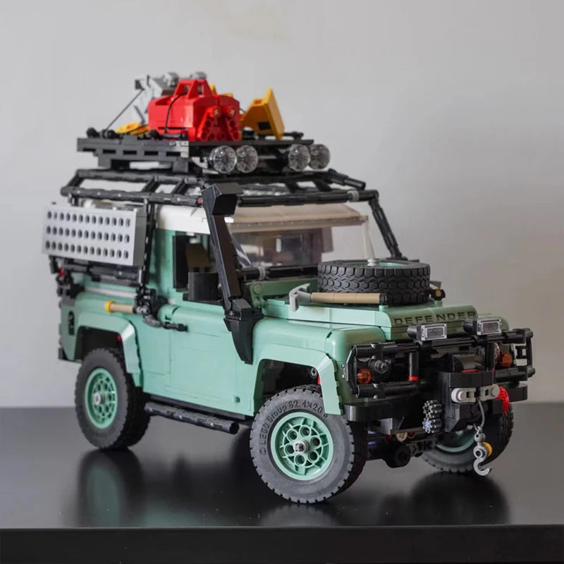 2336pcs Off-Road Defender Vehicle Car Building Blocks Compatible 10317