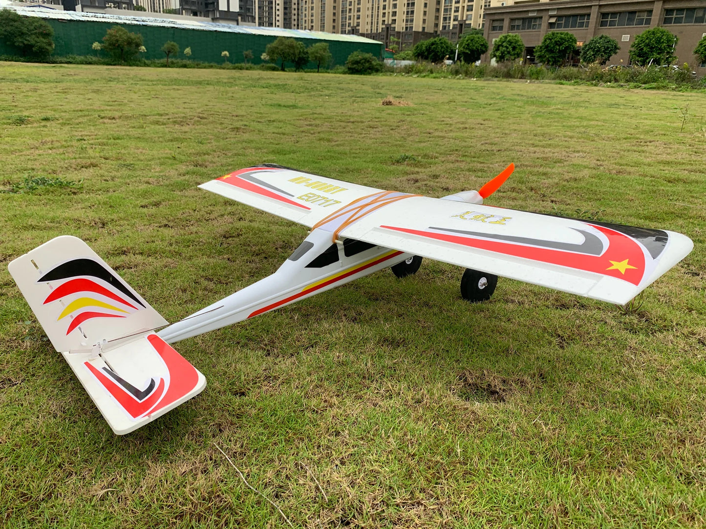 E0717 Cessna 185 1030mm Wingspan Short Distance Takeoff EPS RC Airplane Fixed Wing Trainer KIT/PNP