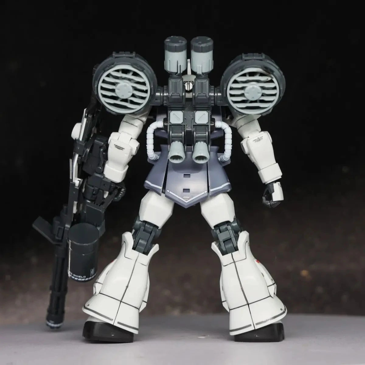 STAR HG 1/144 MS-07B-3 Gouf Custom B3 Assembly Model Kit With Fly Bag